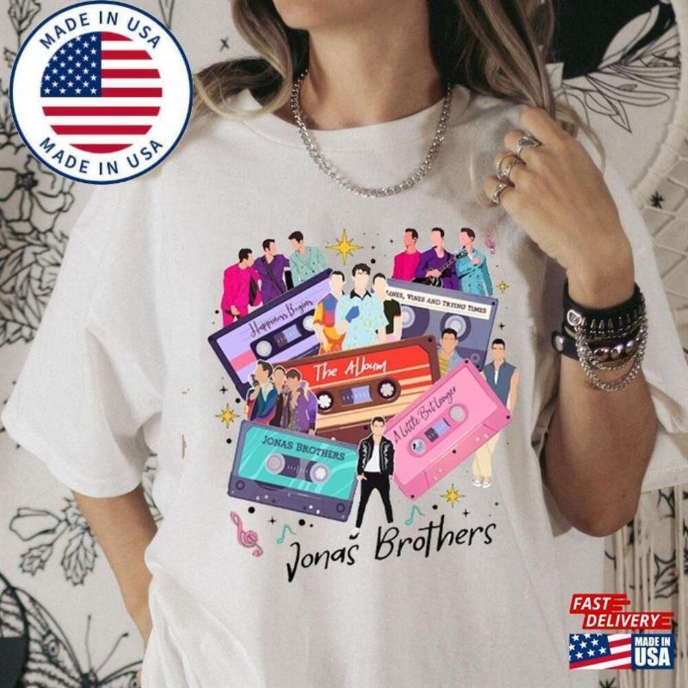 Nick Joe Kevin Jonas T-Shirt Brothers Tour Shirt